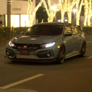 MG 883