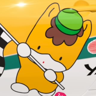 織部　里沙