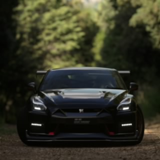 Roberts R8