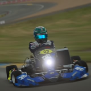 もこまる