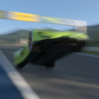 GT-I