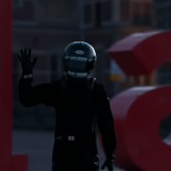 V
