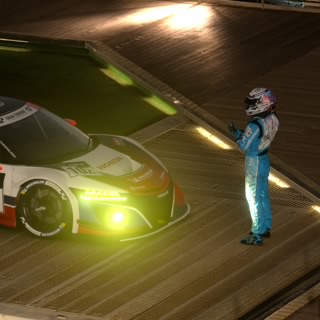 佐藤　ひな