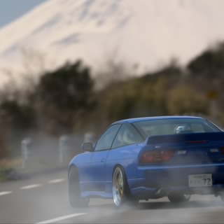 　（ー＿ー）／