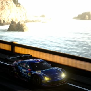 つかけん