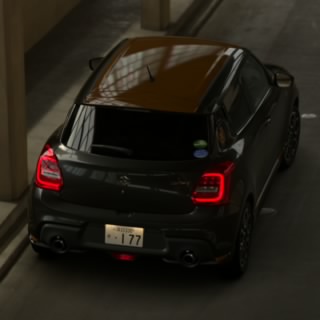 K900