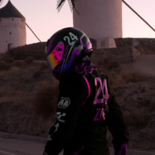 Zoe 24