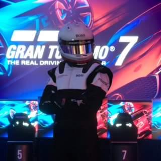 Heitoor 16
