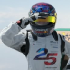 T.Oyama