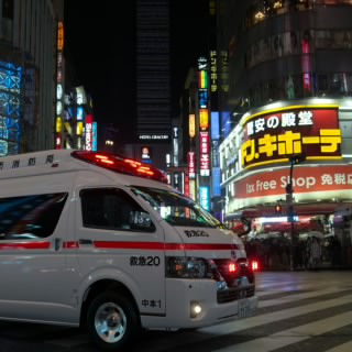 まもにい