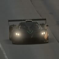 Xstrikez4